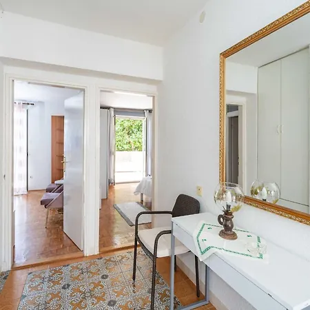 דירה Begovica - Two Bedroom With Terrace And Sea View *