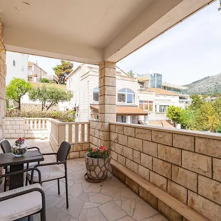 דירה Begovica - Two Bedroom With Terrace And Sea View דוברובניק